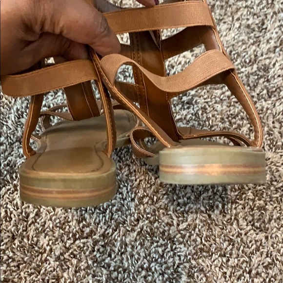 Really cute gladiator sandals. - Picture 4 of 5